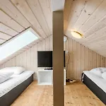 Vakantiehuis Gorgeous In With Sauna *
