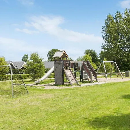 Дом отдыха Gorgeous In With Sauna Glesborg